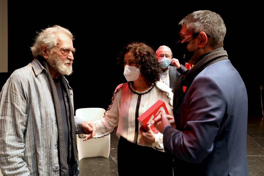 Entrega Premio Internacional de Fotografía Alcobendas a Ramón Masats 