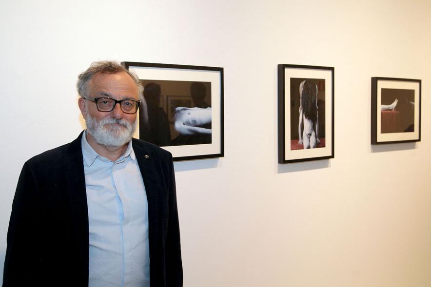 Entrega Premios VIIIº Concurso de Fotografía Ciudad de Alcobendas -Miguel Angel de la Fuente junto a sus fotografias.