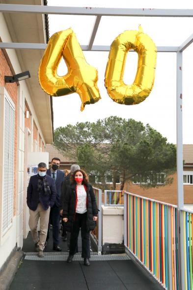 40º Aniversario Escuela Infantil La Chopera detalle globos formando el numero 40