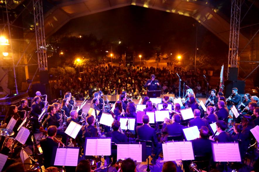 Orquesta durante la actuación