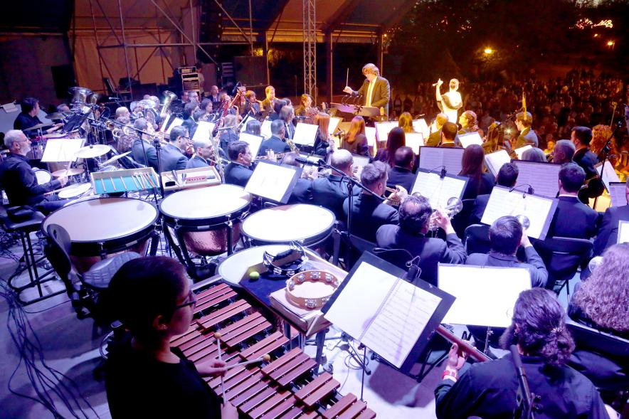 Vista de la orquesta desde atrás