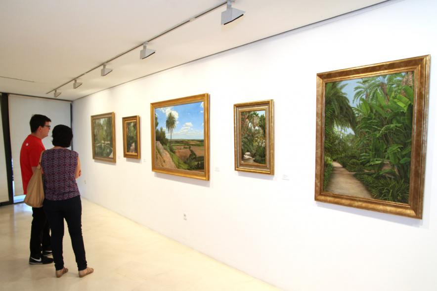 Inauguración Exposición "Ventanas al Jardín" de José Manuel Corujo Vergara - Imágenes de las  obras y los visitantes.