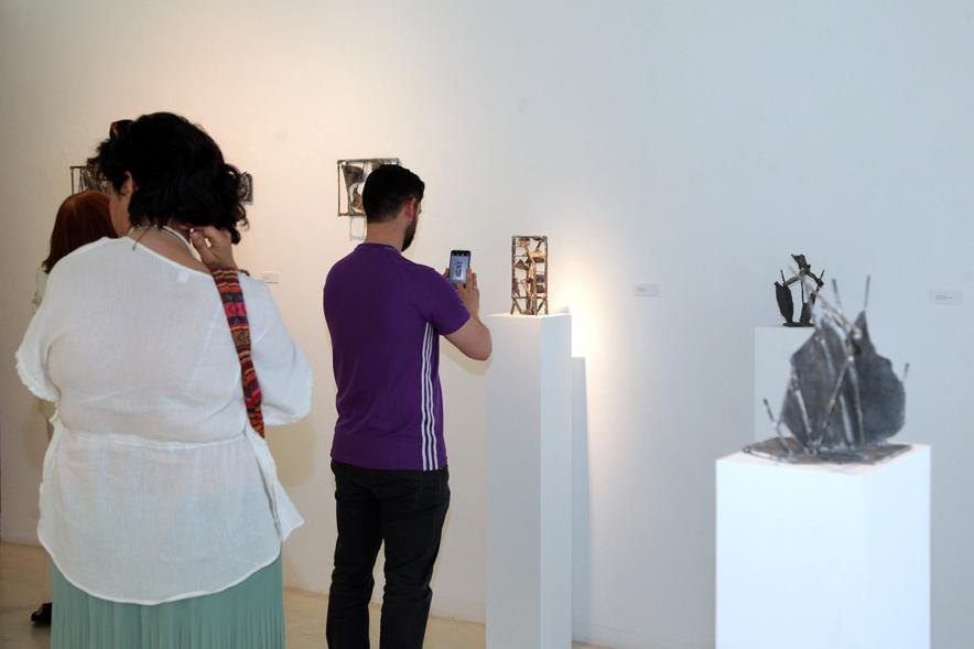 Visitantes. Inauguración Exposición de Diana García Roy "Recorrido Interior"