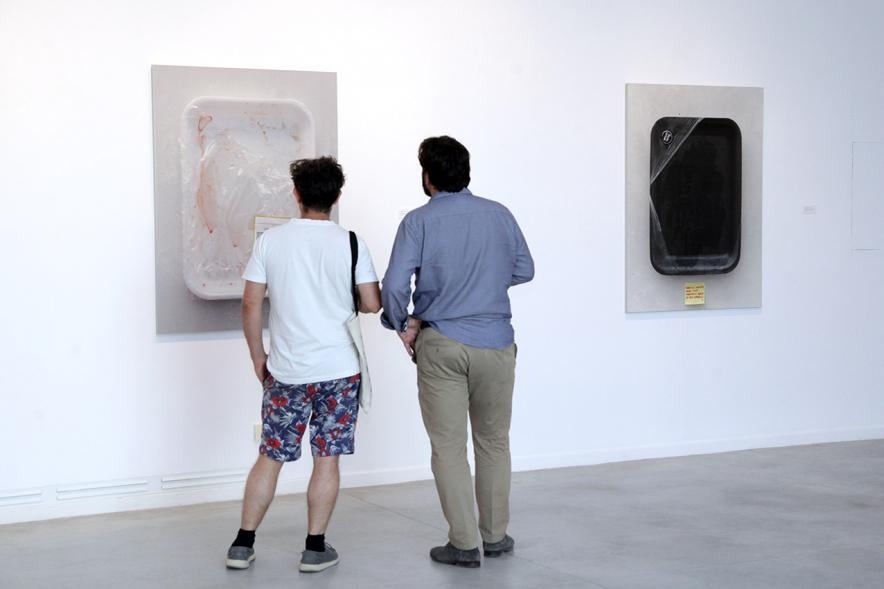 Visitantes en la Exposición. 