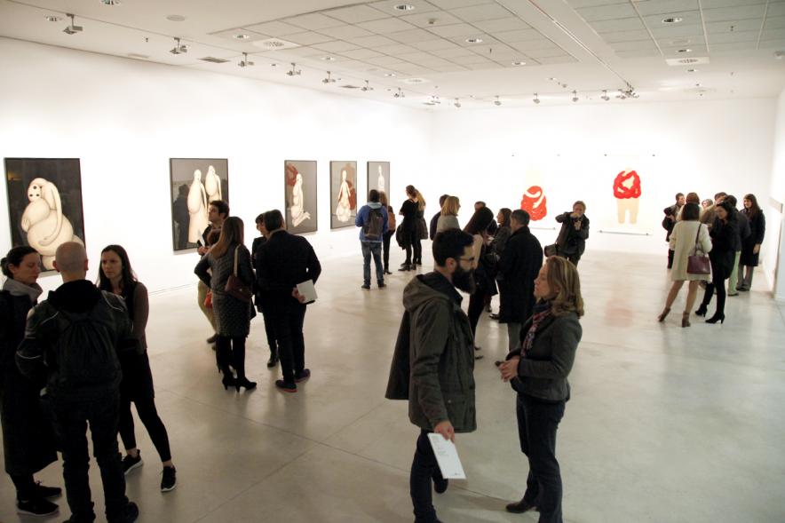 Inauguración Exposición "Aflicción" de Rosalía Banet - Imagen del público asistente a la exposición.