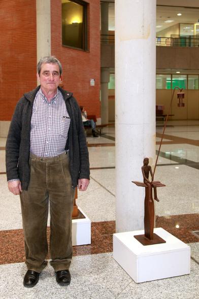 Escultor  Cándido Monge . Expositor. 