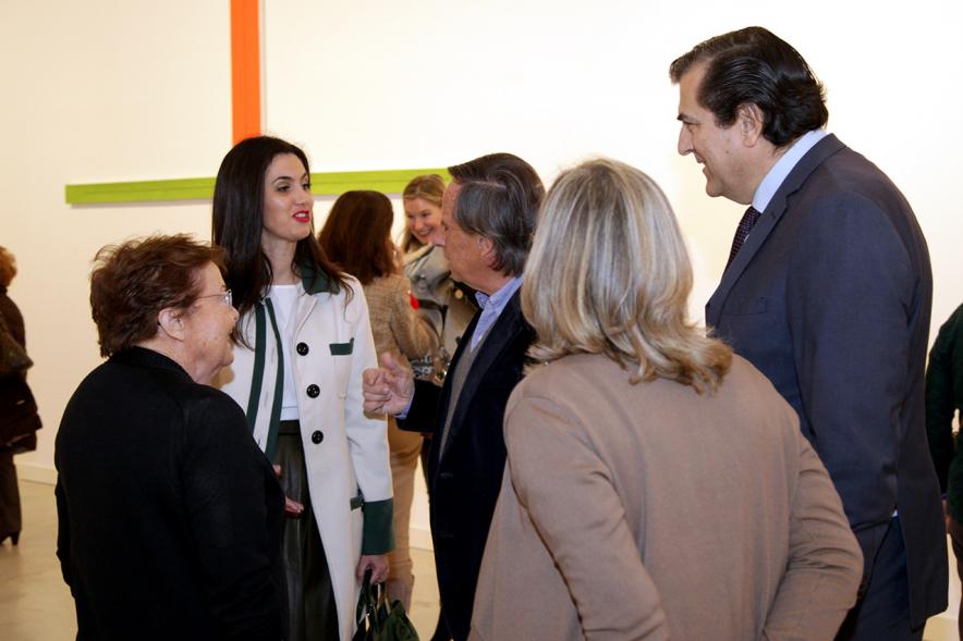 Representantes del consistorio, Helga de Alvear y autoridades. 