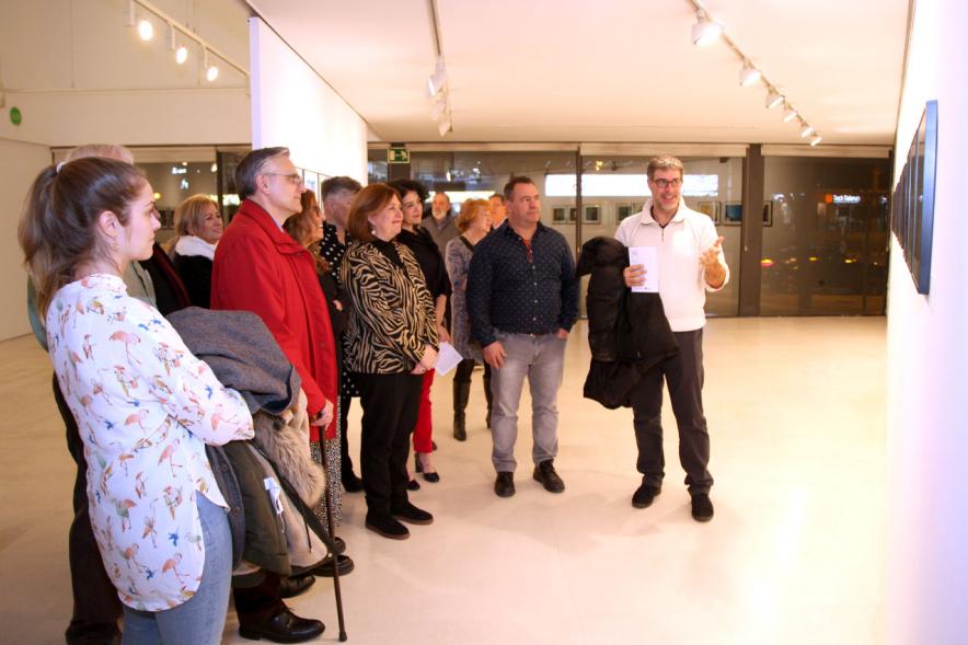Autoridades y participantes. Inauguración Exposición Concurso Fotografía Artistas del Pueblo 2019 -