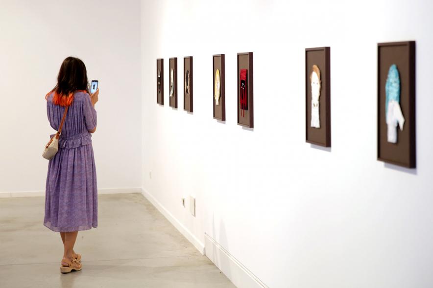 Visitante en la Inauguración Exposición de Máscaras en Centro de Arte - 2019
