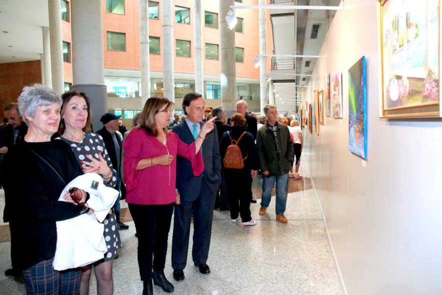 Visitantes, Alcalde Ignacio de Vinuesa y Representación del consistorio, en la Exposición.