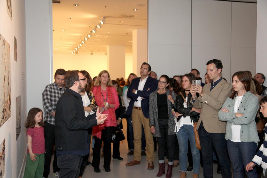 Inauguración Exposiciones de Iñaki Gonzalo "Gradiente" y Eduardo Nave "Like" en el Centro de Arte -  El autor  comenta.