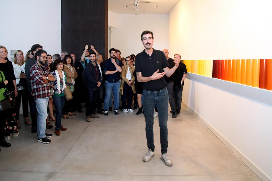 Inauguración Exposiciones de Iñaki Gonzalo "Gradiente" y Eduardo Nave "Like" en el Centro de Arte -  El autor  comenta.