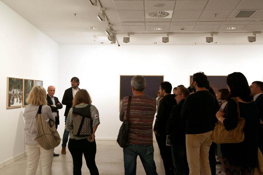 Visitantes en la exposición. Inauguración Exposiciones "Nudos - Topología de la Memoria" y "Solovki" – 2019