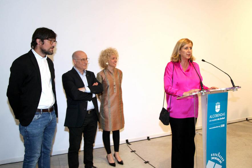 Belén Poole Quintana directora del Centro de Arte Alcobendas. . Inauguración Exposiciones "Nudos - Topología de la Memoria" y "Solovki" – 2019