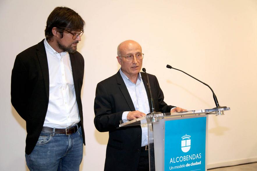 Ponente durante la Inauguración Exposiciones "Nudos - Topología de la Memoria" y "Solovki" – 2019