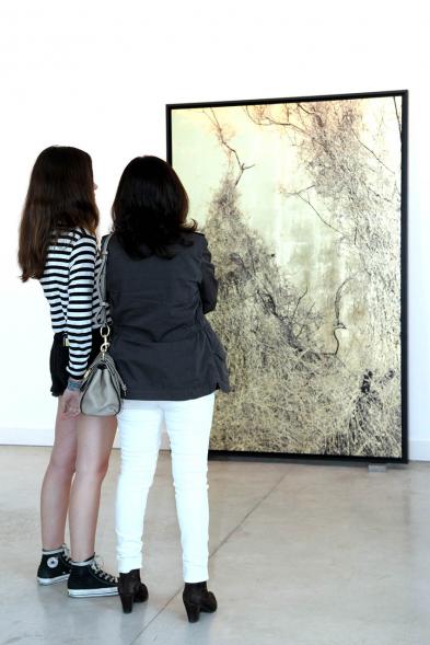 Visitantes en la exposición. Inauguración Exposiciones "Nudos - Topología de la Memoria" y "Solovki" – 2019