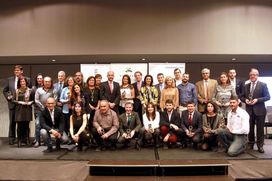 Exposocial FUNDAL 2016 - Imagen de todos los premiados en el escenario.