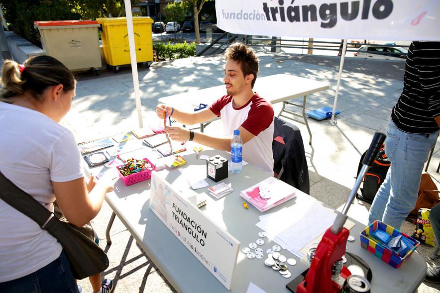 Feria de las Asociaciones 2018 - Imagen de la carpa de Fundación Triángulo.