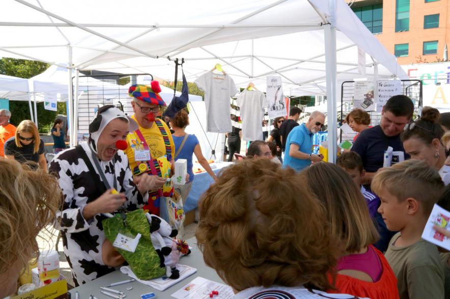 Feria de Las Asociaciones 2016 - Imagen del público asistente.