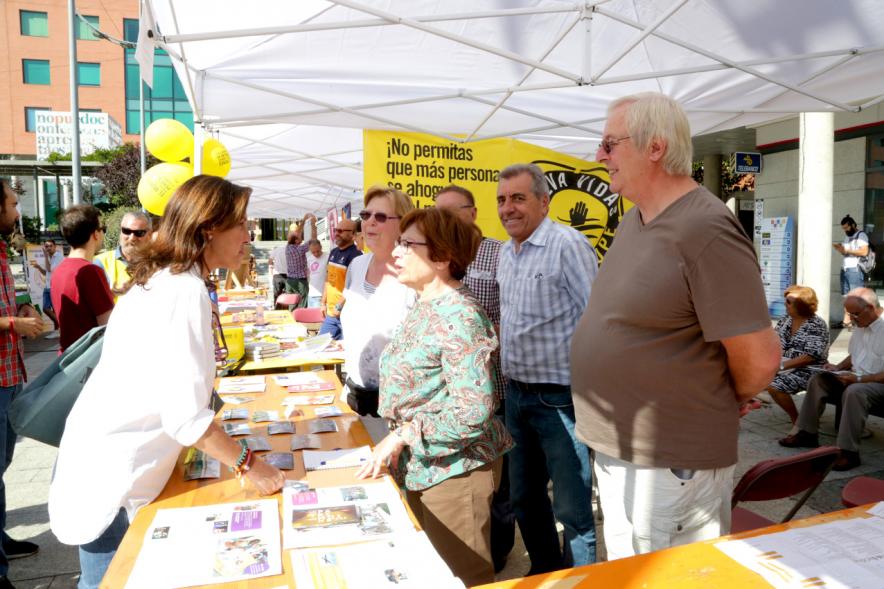 Feria de Las Asociaciones 2016 - Imagen del público asistente.