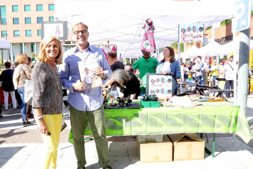 Feria de Las Asociaciones 2016 - Imagen del público asistente.