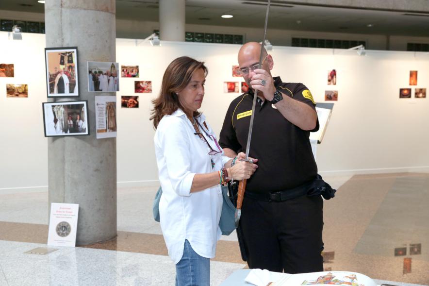 Feria de Las Asociaciones 2016 - Imagen del público asistente.