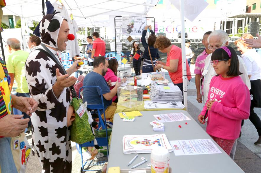 Feria de Las Asociaciones 2016 - Imagen del público asistente.