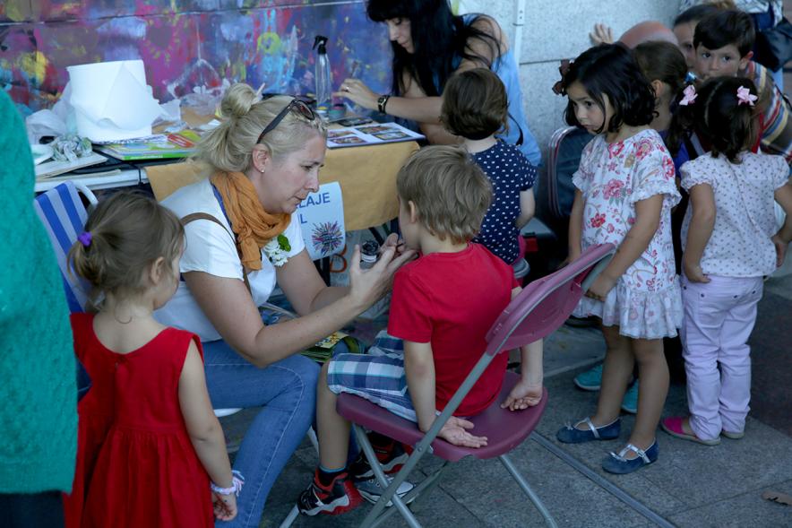 Feria de Las Asociaciones 2016 - Imagen de niños participando en la feria.