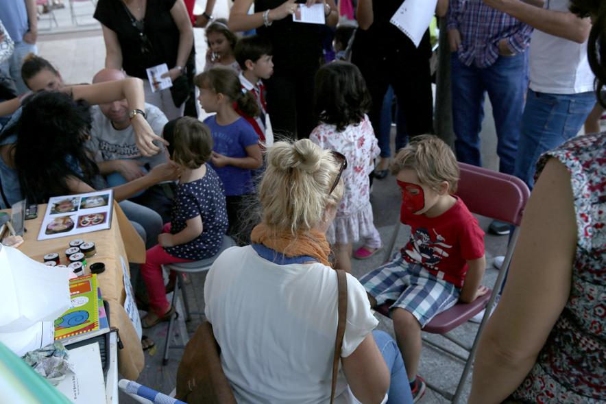 Feria de Las Asociaciones 2016 - Imagen de niños participando en la feria.