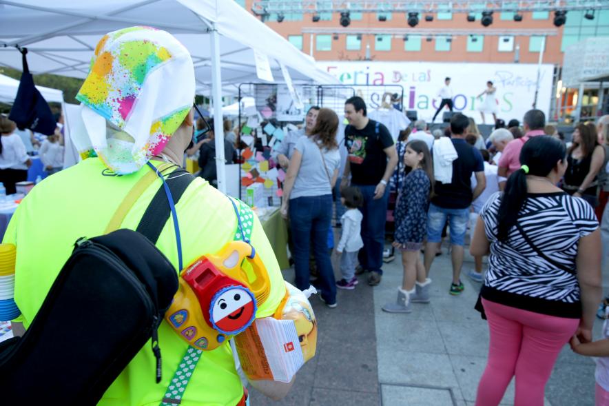 Feria de Las Asociaciones 2016 - Imagen del público asistente.