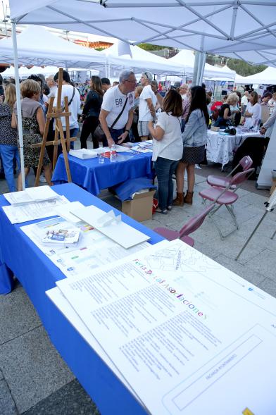 Feria de Las Asociaciones 2016 - Imagen del público asistente.