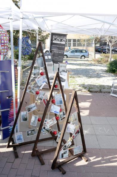 Feria de Compras al Aire Libre en el Paseo de Valdelasfuentes - Imagen de un puesto de la feria.