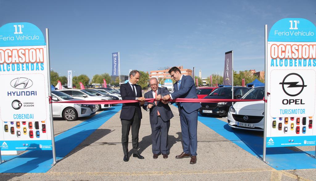  Concejal Miguel Ángel Arranz y Autoridades. Inauguración Feria del Vehículo de Ocasión 2019