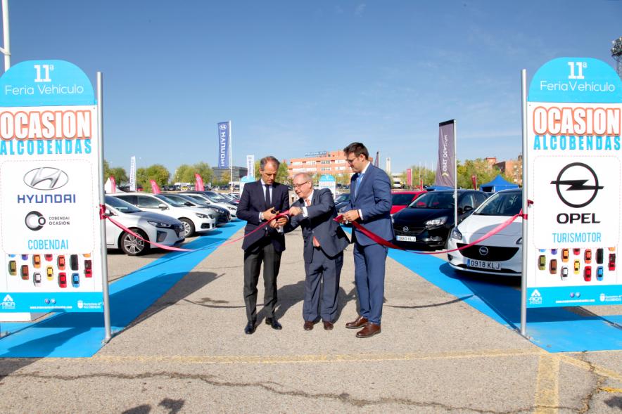  Concejal Miguel Ángel Arranz y Autoridades. Inauguración Feria del Vehículo de Ocasión 2019