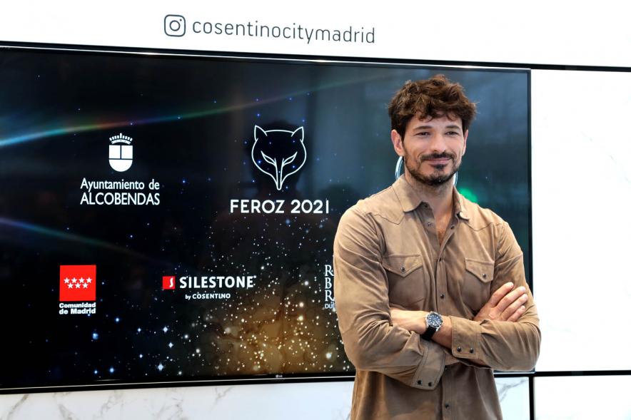 Andrés Velencoso copresentador del evento