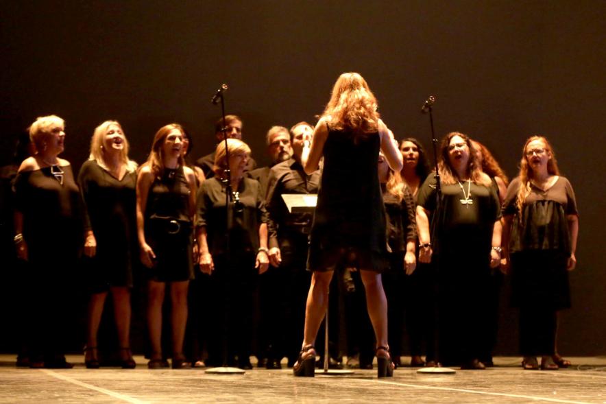Festival Internacional de Danza y Artes Escénicas ADAE Ciudad de Alcobendas - Actuación de la coral.