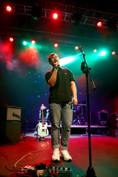 Fito Robles vocalista. Grupo musical Siloe.