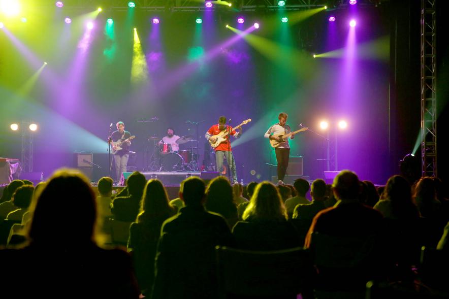 Banda musical. Festival en La Esfera -