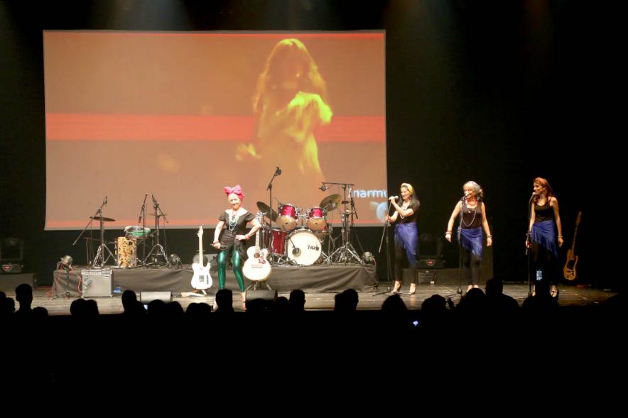 Momento de la actuación musical