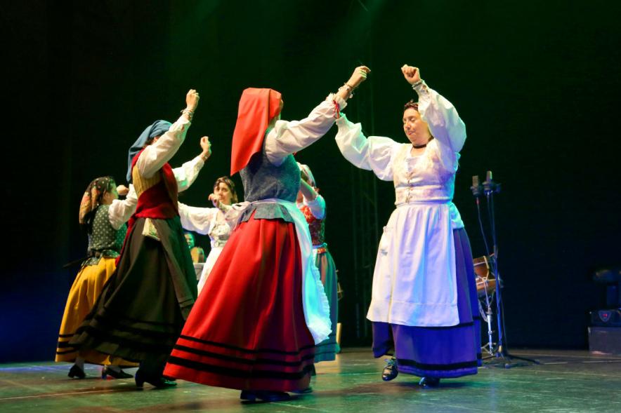 Baile típico. Fiesta del Bollu 2019