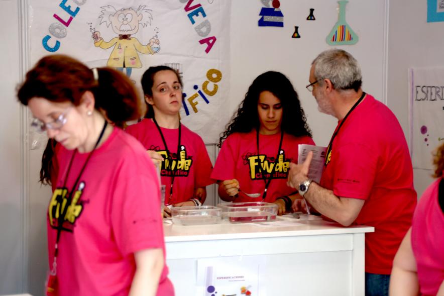 Finde Científico en el MUNCYT - Grupo de participantes.