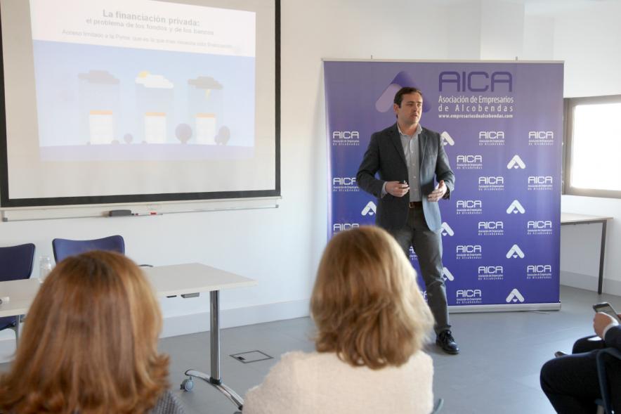 Jornada Fintech - Primer plano del monitor.