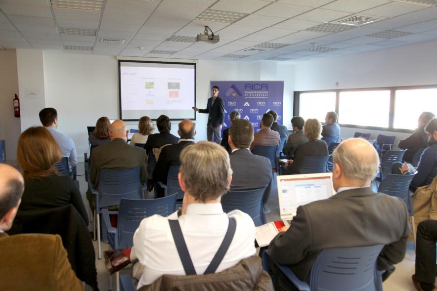 Jornada Fintech - Imagen posterior de los asistentes.