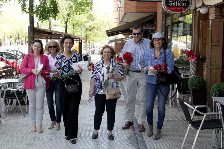 Delegación municipal durante la visita