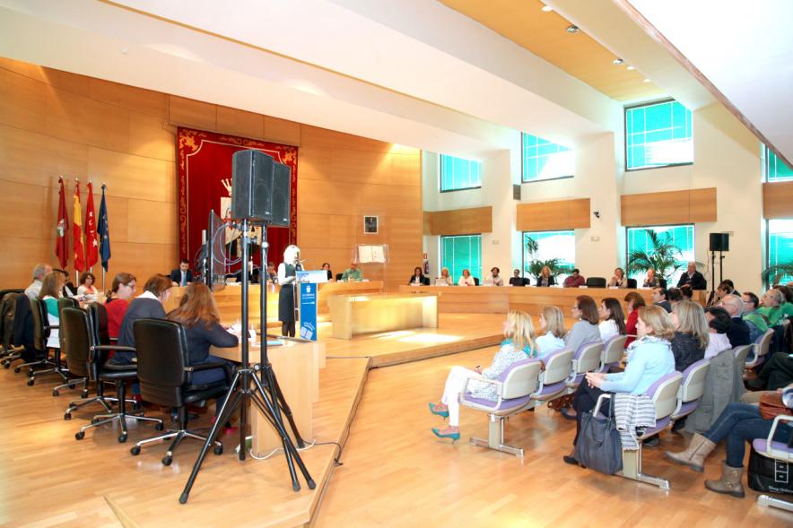 Ier Foro de la Vivienda Pública de Alcobendas - Imagen vista general de la sala donde se celebra el foro.