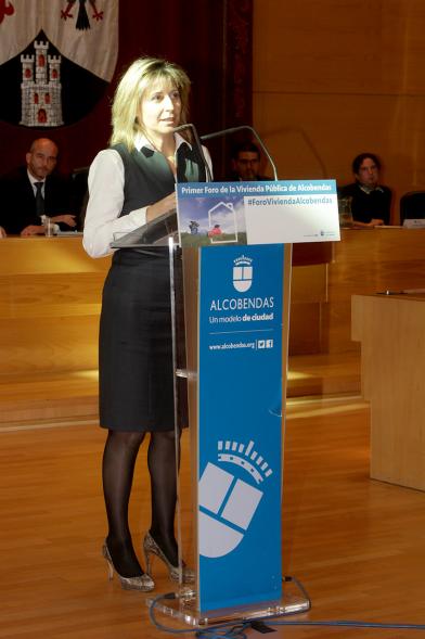 Ier Foro de la Vivienda Pública de Alcobendas -  Imagen vista general de la sala donde se celebra el foro.