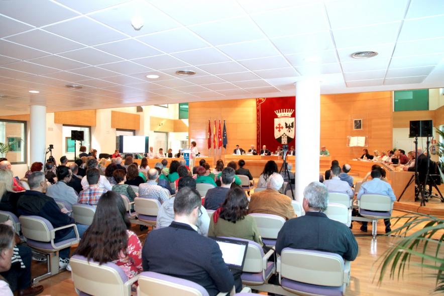 Ier Foro de la Vivienda Pública de Alcobendas - Imagen vista general de la sala donde se celebra el foro.