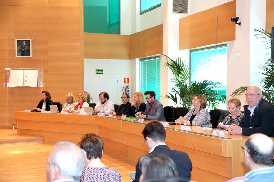 Ier Foro de la Vivienda Pública de Alcobendas - Imagen de una de las  mesas del foro.