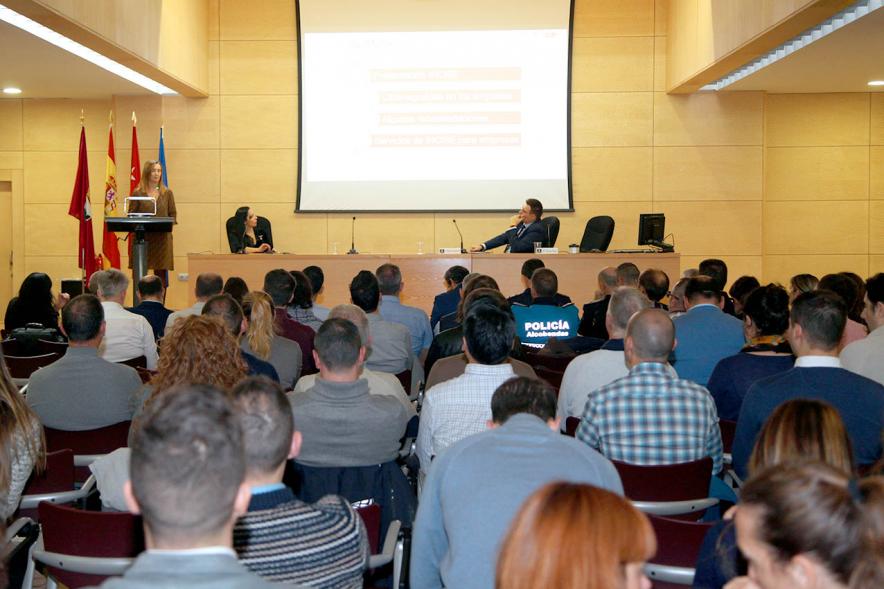 Inauguración IIIer Encuentro Anual de Investigación Privada - Imagen panorámica de la sala donde se celebra el encuentro.