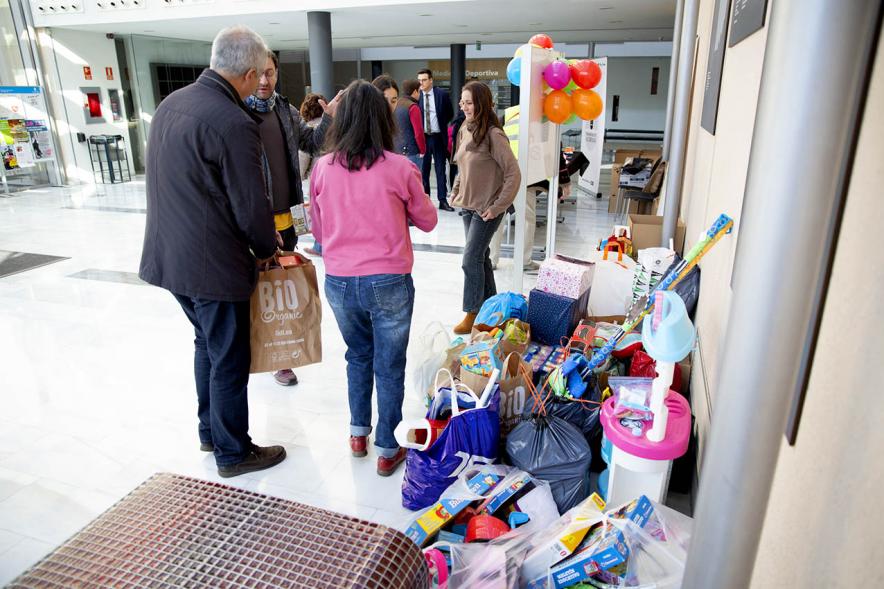 Recogida de Juguetes en CD Valdelasfuentes -2019
